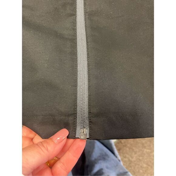 MK Michael Kors Black Bill Hooded Logo Sleeve Rain Jacket sz XL EUC Not Michael - Picture 9 of 10